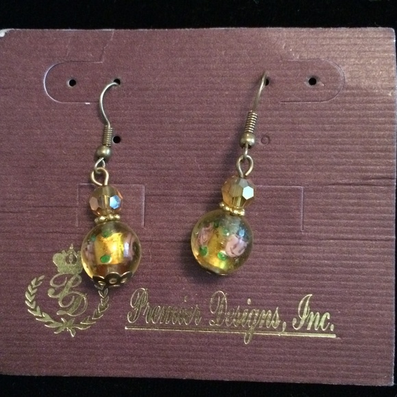 Secret Garden Earrings - Picture 1 of 3